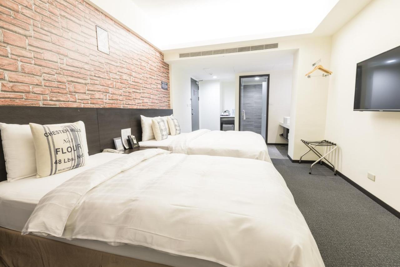 Home Rest Hotel Taitung Екстер'єр фото